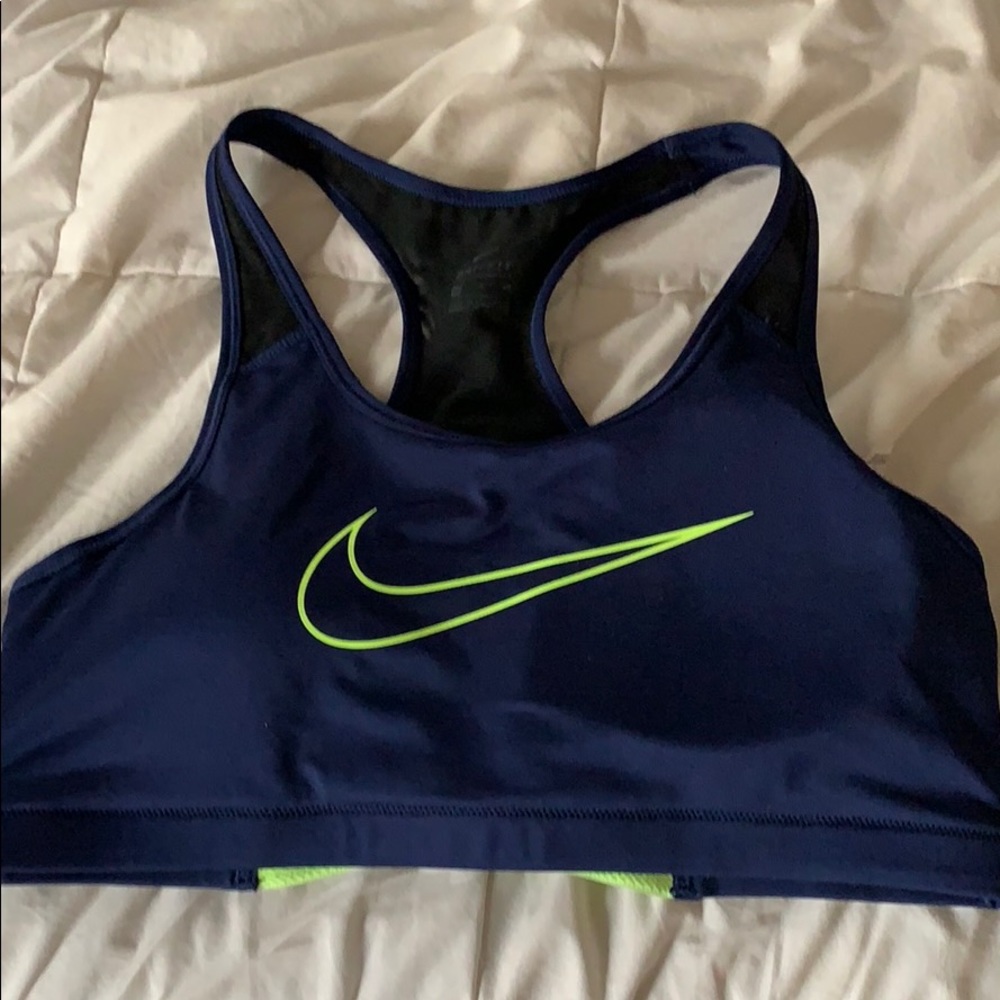 Nike sports bra